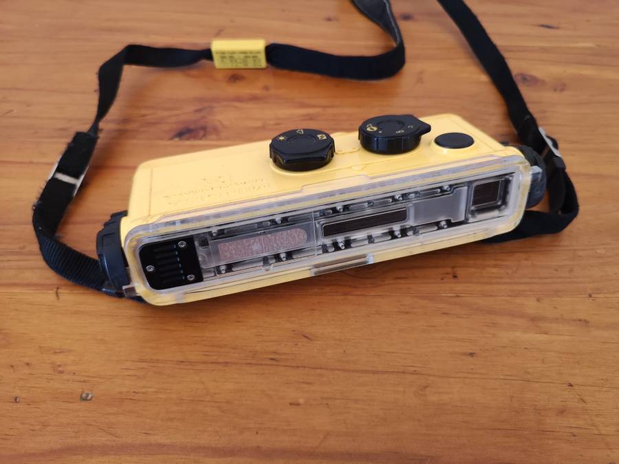 Minolta Weathermatic A 110 film underwater camera