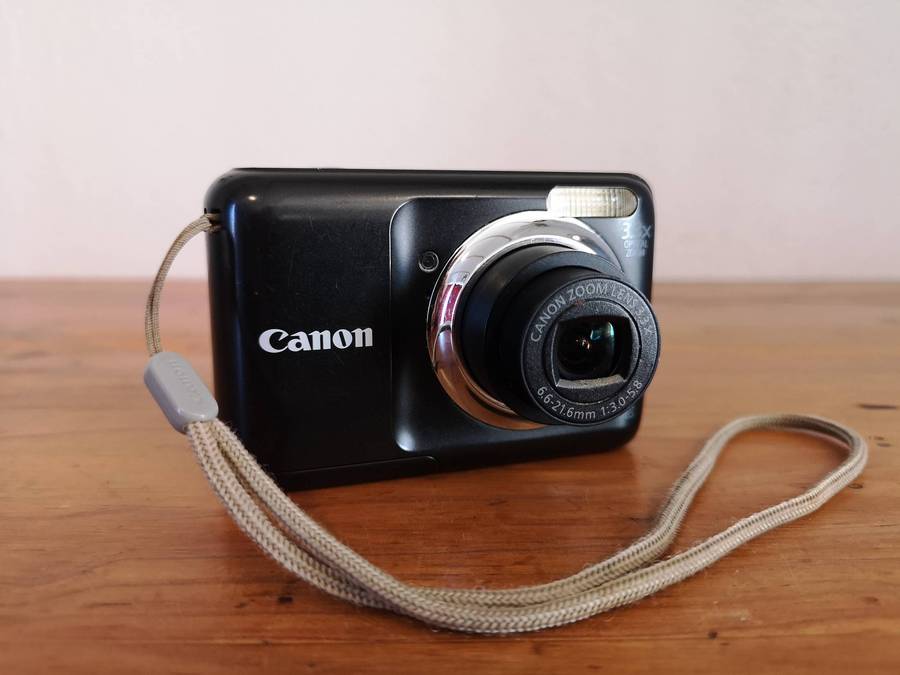 Canon PowerShot A800 10mp ccd sensor compact digital point & shoot camera