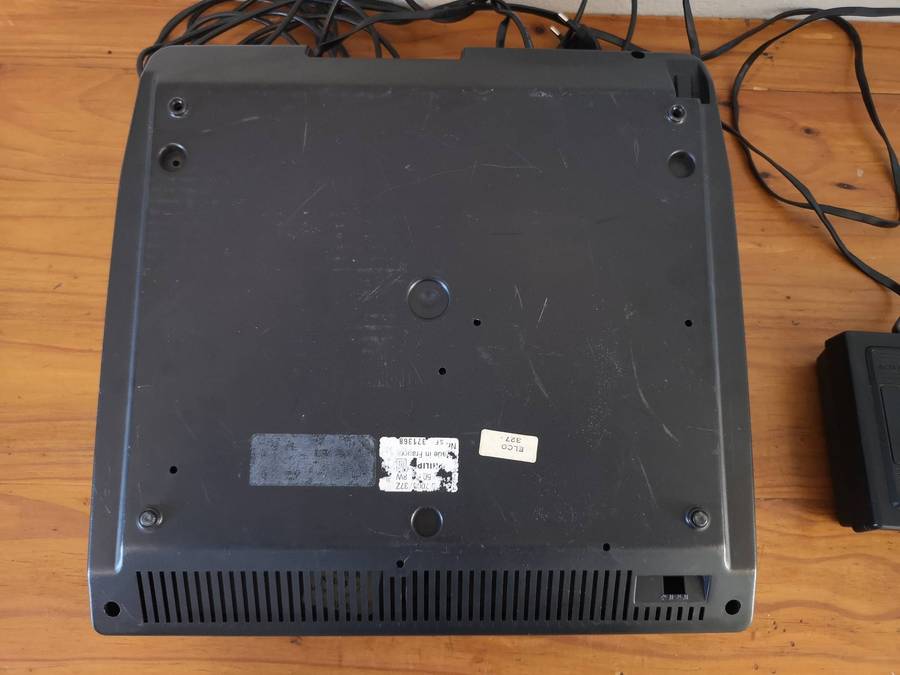 Vintage Philips G7000 videopac computer