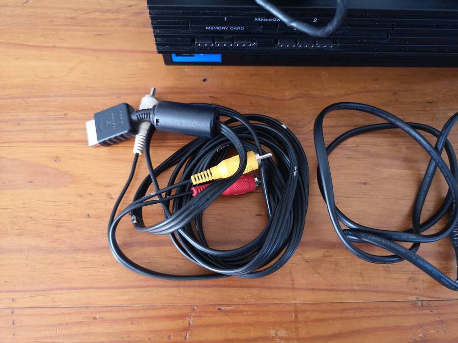 Sony Playstation 2 "phat" console