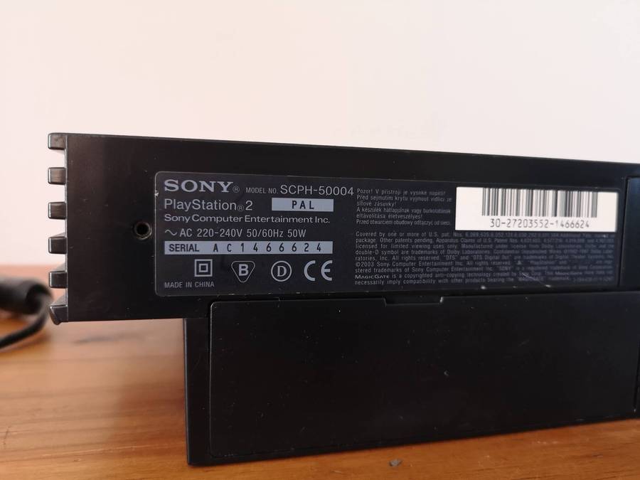 Sony Playstation 2 "phat" console