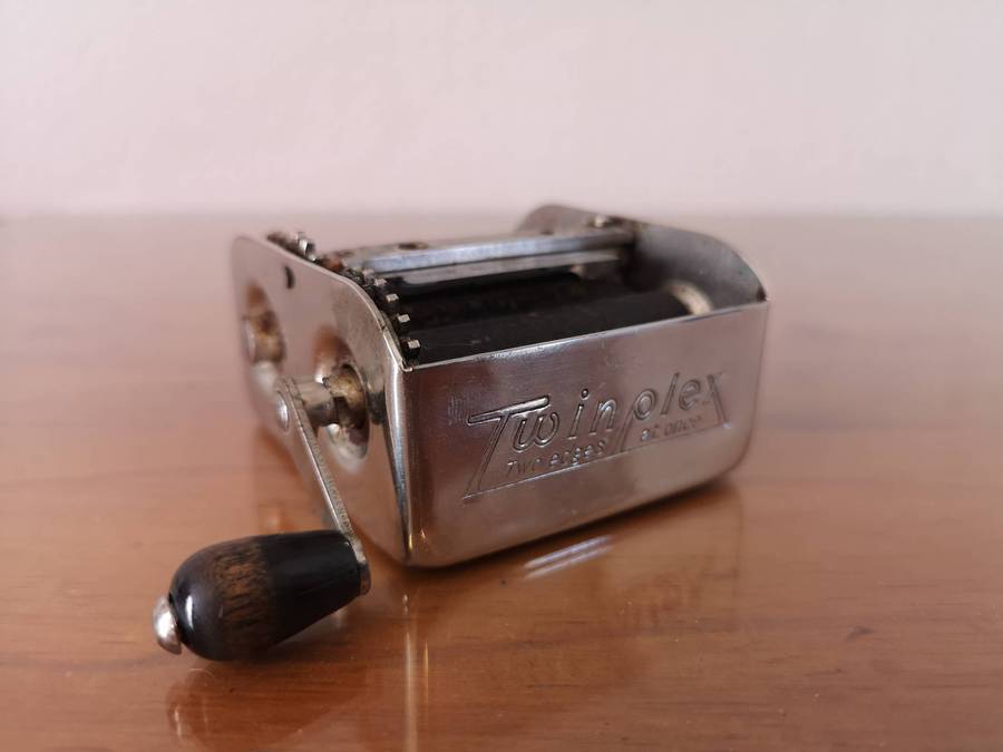 Vintage Twinplex Safety Razor Stropper