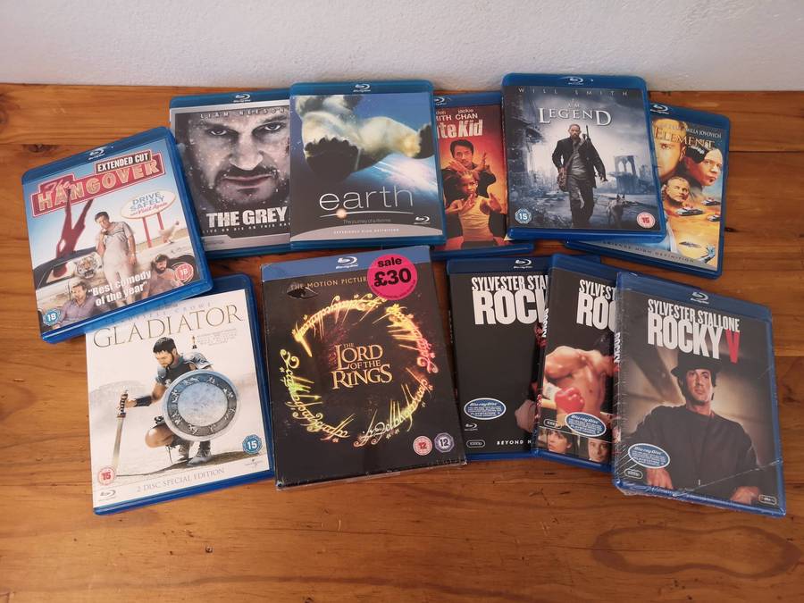 Blu-Ray movies job lot including sealed Lord of the Rings trilogy