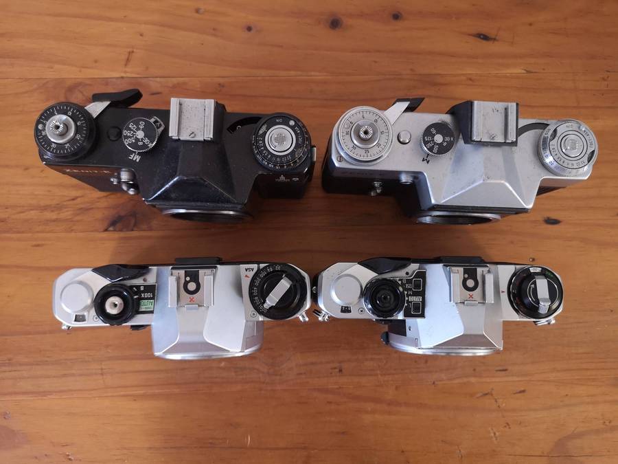 35mm film SLR camera bodies - set of 4