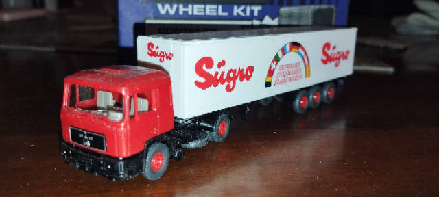 Wiking M.A.N. Lorry - Sügro - 1/87 Scale