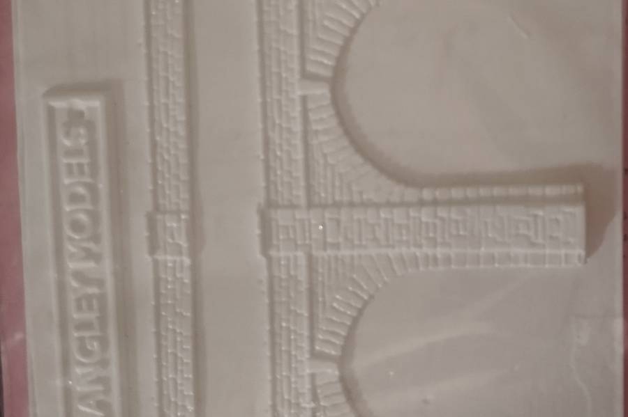 Langley Miniature Models 6 Arch Viaduct Kit - N Scale