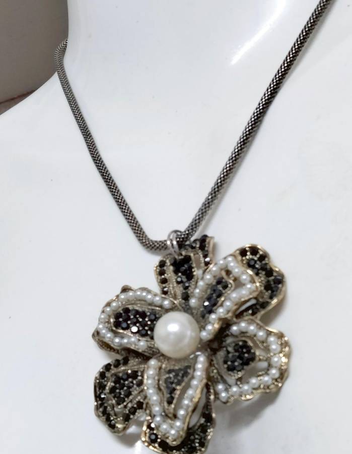 Necklace pendant  Large flower+black small Rhinestones + faux pearls added spring rings +snake chain