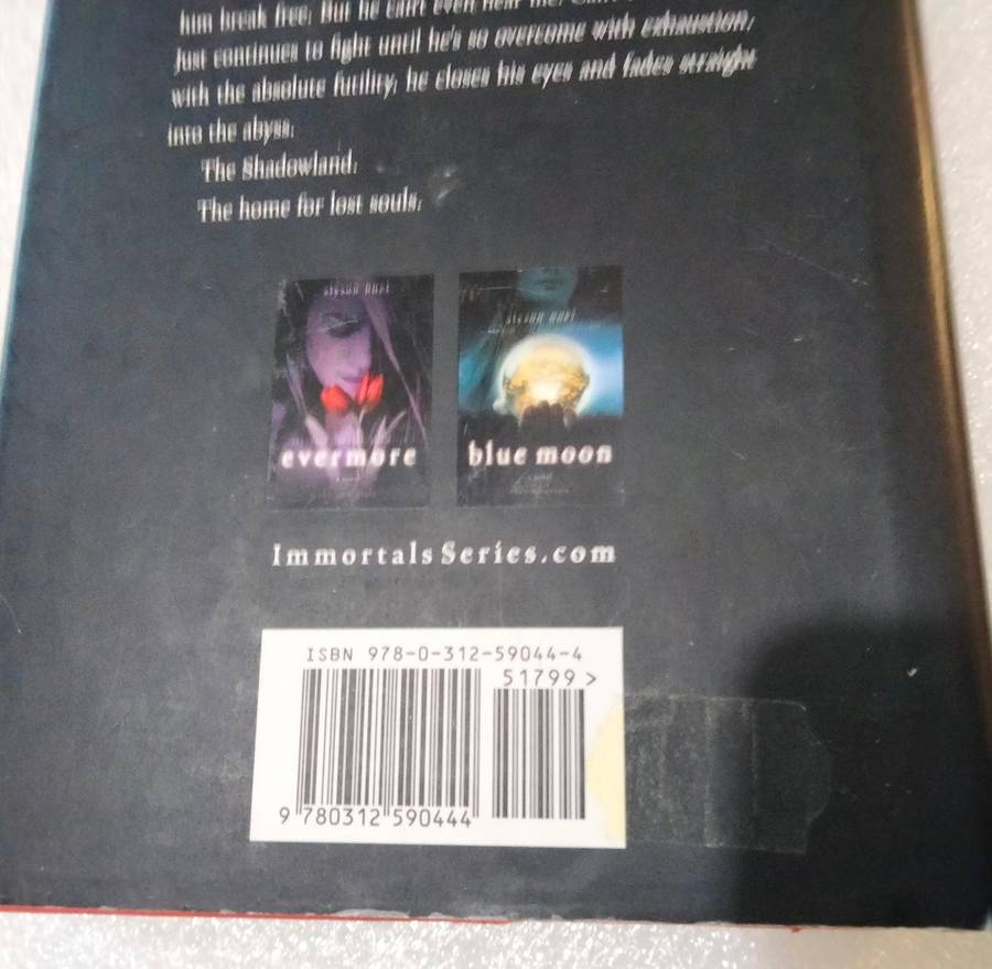 Alyson Noel SHADOWLAND PB 2009 Hard cover pre-owned -- Immortals complex lives