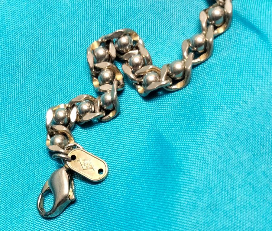 Bracelet vintage Stamped < CRIS  NS Bracelet Flat Curb ball link   Gold/Silver tone plate