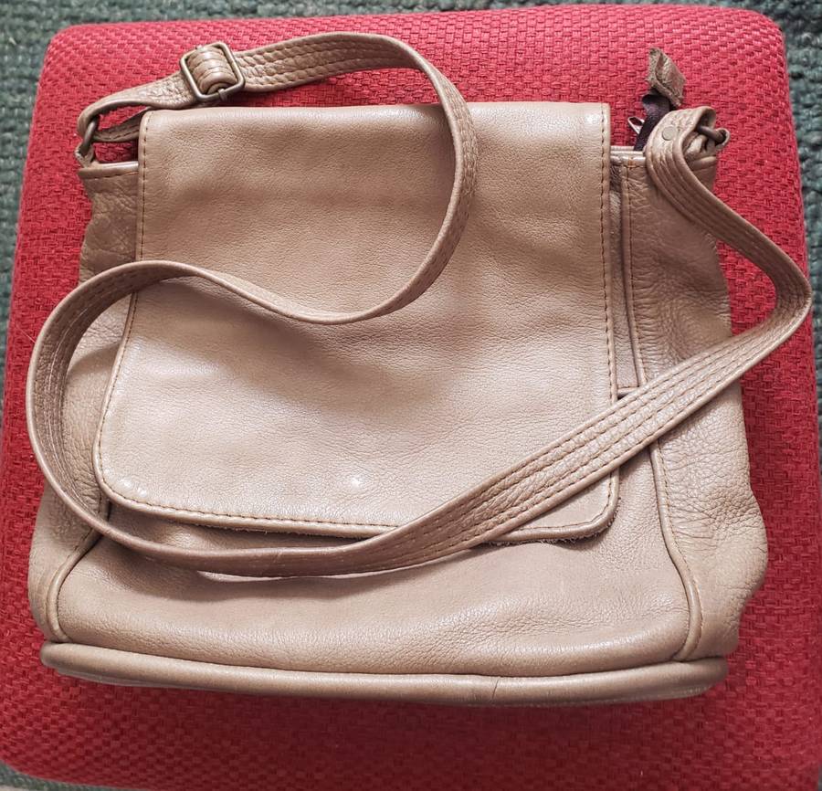 Genuine leather handbag