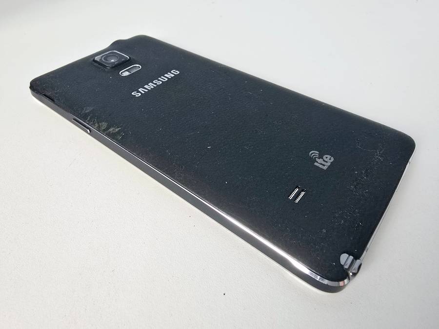 SAMSUNG GALAXY NOTE 4 - LTE - BLACK - 32GB - FOR SPARE PARTS ONLY
