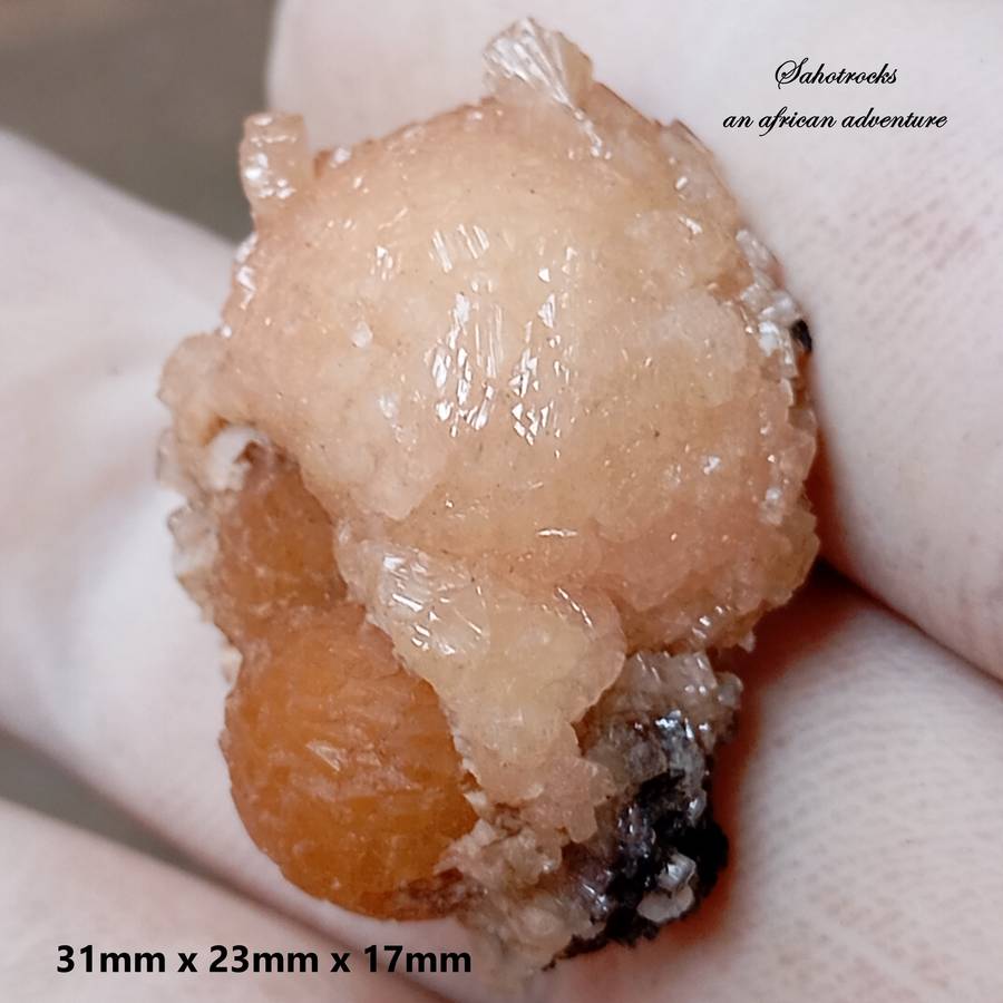 Olmiite - Nchwaning II mine South Africa