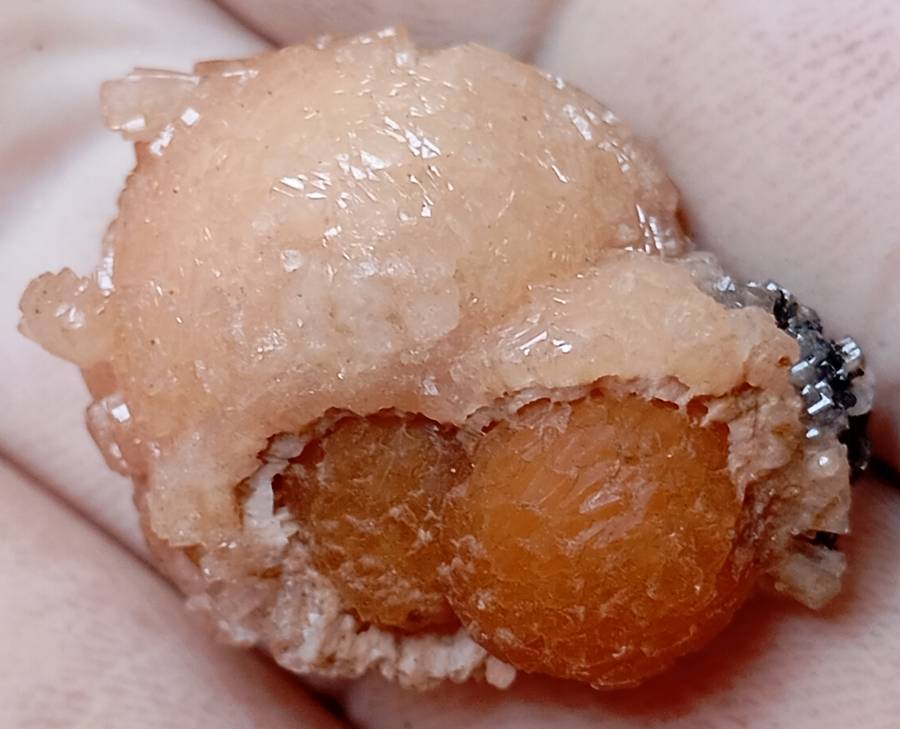 Olmiite - Nchwaning II mine South Africa