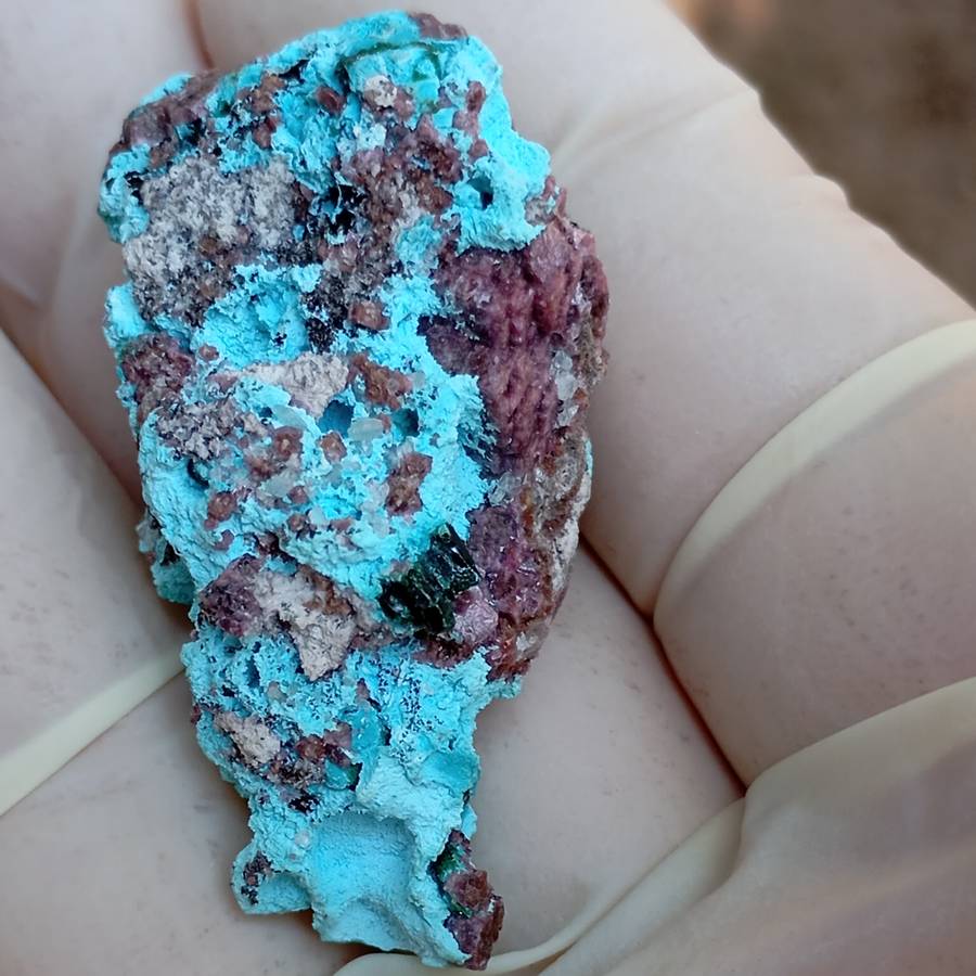 Cobaltoan calcite heterogenite chrysocolla malachite - Kakanda deposit DRC Congo