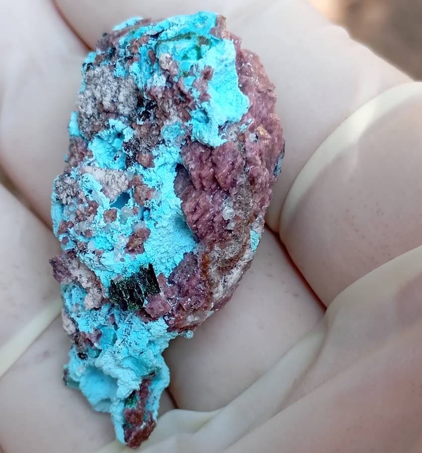 Cobaltoan calcite heterogenite chrysocolla malachite - Kakanda deposit DRC Congo