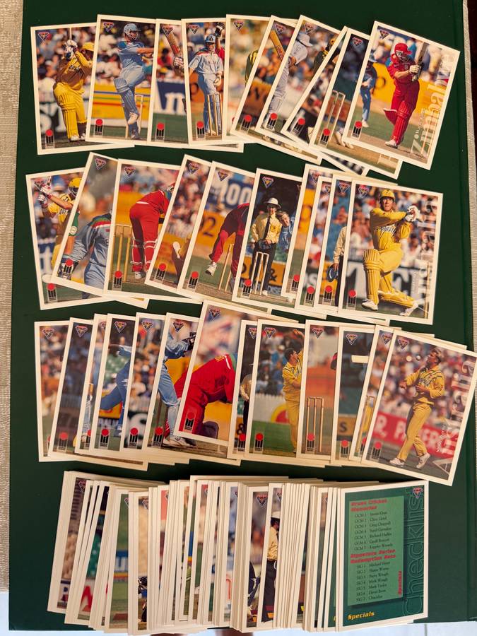 Cricket Card Set (110 Cards) - Complete Mint 1994 Futera Cricket Card Base Set