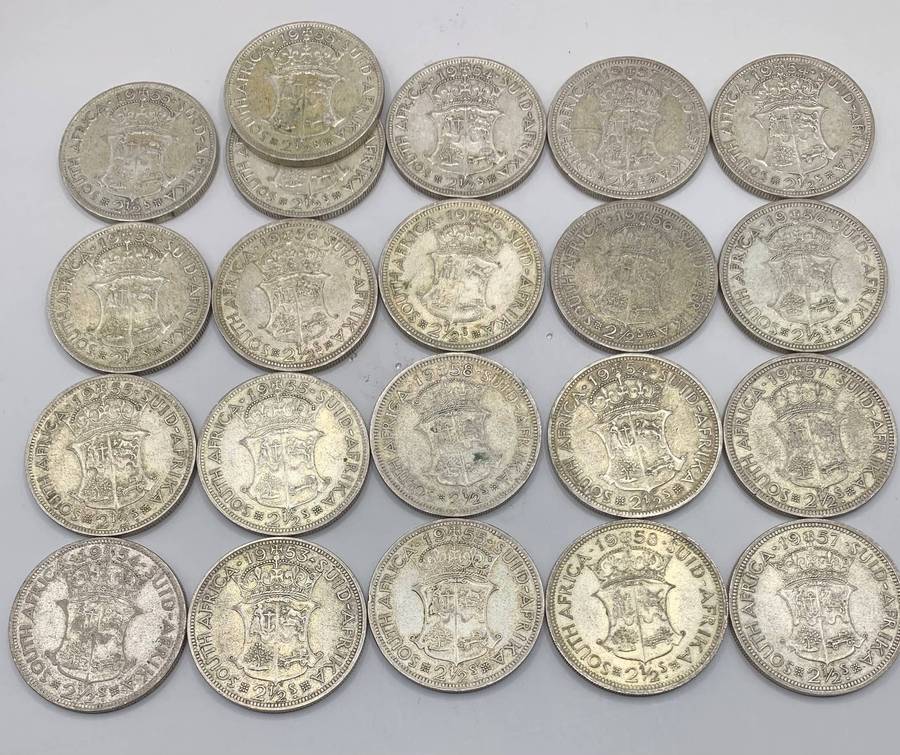 ( 4.7 OUNCES OF SILVER  )  21 X UNION OF SA SILVER HALF CROWNS  1953 TO 1958      ONE BID FOR ALL