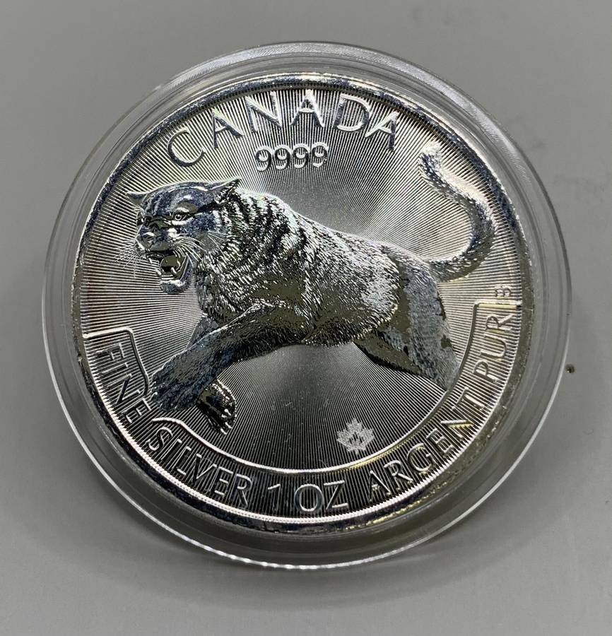 ( RCM PREDATOR SERIES )    2016    THE COUGAR    1oz    PURE SILVER IN A CAPSULE