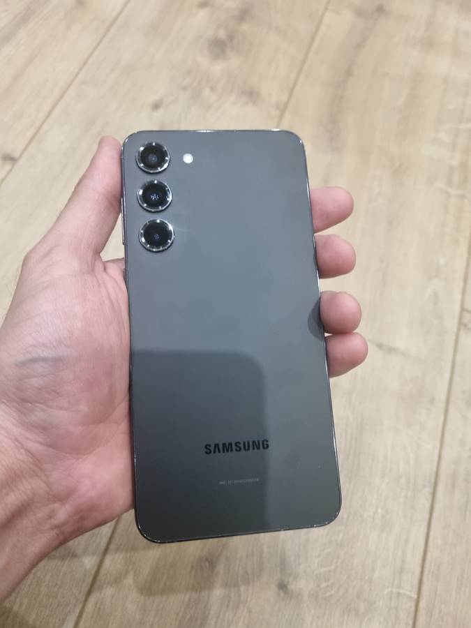 Samsung S23 PLUS. 256gb. Excellent condition.