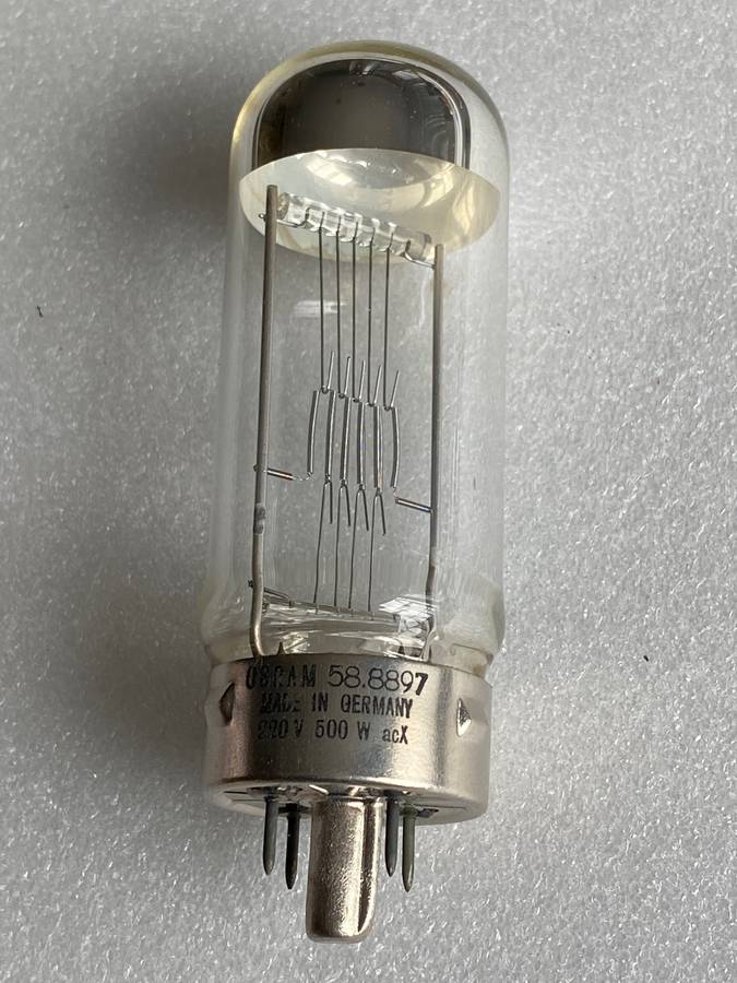 Osram Projector bulb G17q 220V 500W, unused, still in original box,