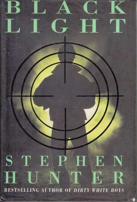 The Black Light (Hardcove). - Hunter, Stephen