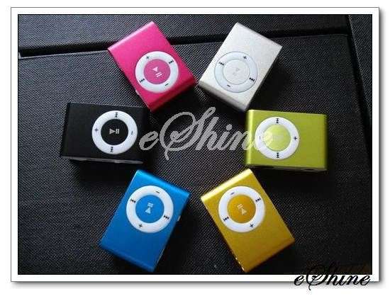 Mini Clip Style MP3 Player Support Up To Micro SD/TF Card 8GB