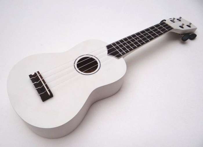 *LOCAL STOCK* Professional Acoustic Soprano Ukulele Musical Instrument ~ WHITE