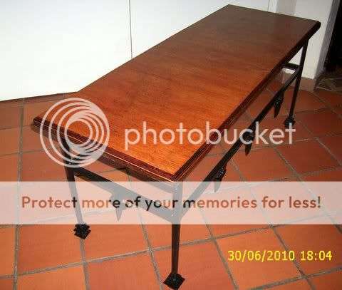 Rustic Ruffcut Coffee table