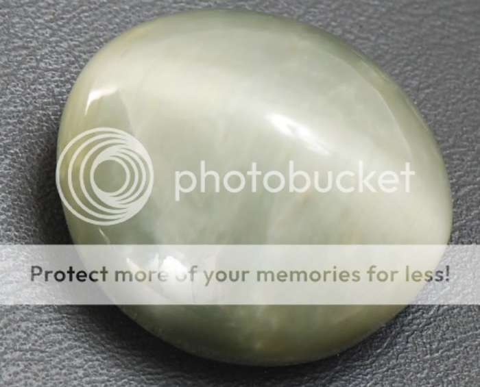 37.90cts Natural India Beryl Cat's Eye Gemstone
