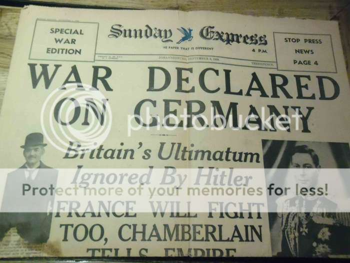Sunday Express News Paper 3 September 1939 War declared on Germany