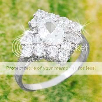 R184 Gorgeous Oval Cut White Topazes Silver Plated Wedding Ring 7/O
