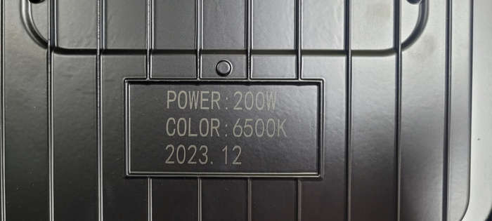 LA060 - JT CLEAR Floodlight Outdoor LED with Solar Panel IP65 200 Watt.