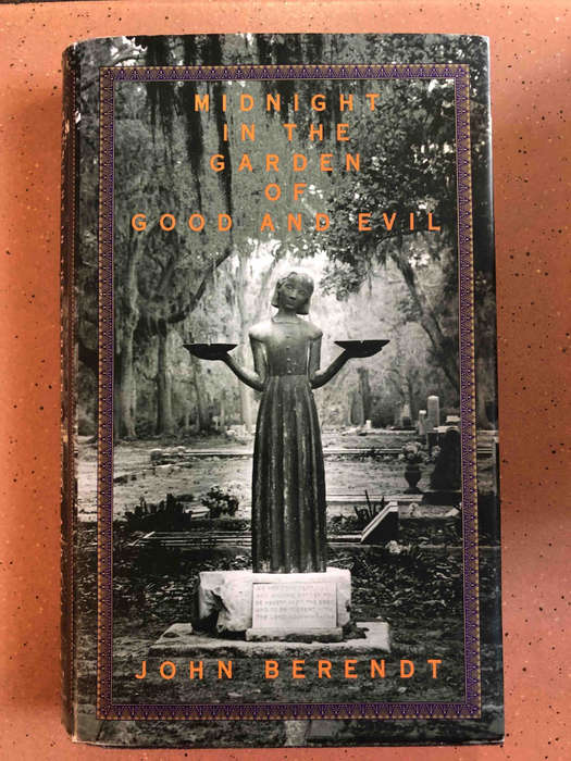 Midnight in the Garden of Good and Evil (1st Edition)