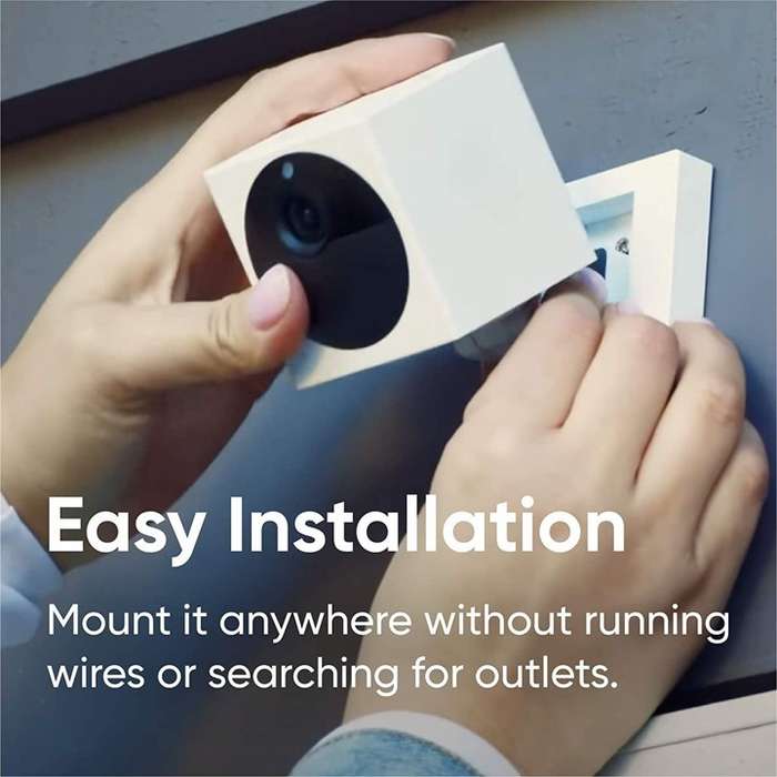 Wyze Cam Outdoor V2 Starter Bundle (Includes Base Station + 1 camera)