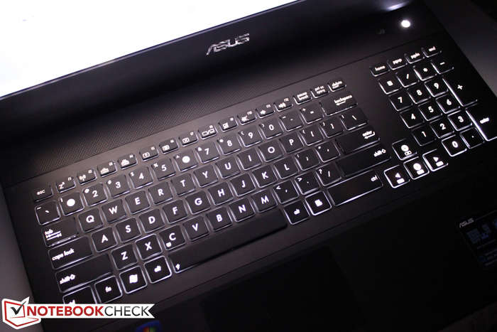 http://www.notebookcheck.net/fileadmin/_processed_/csm_g74stastatur3_01_d36c756a92.jpg