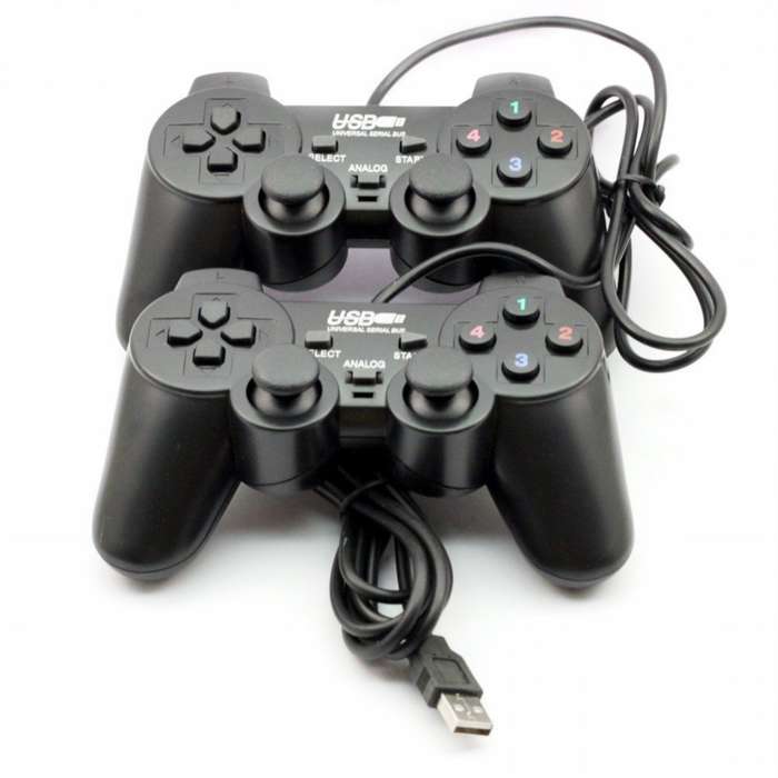 Ucom 208-2 PC Twinshock Joypad