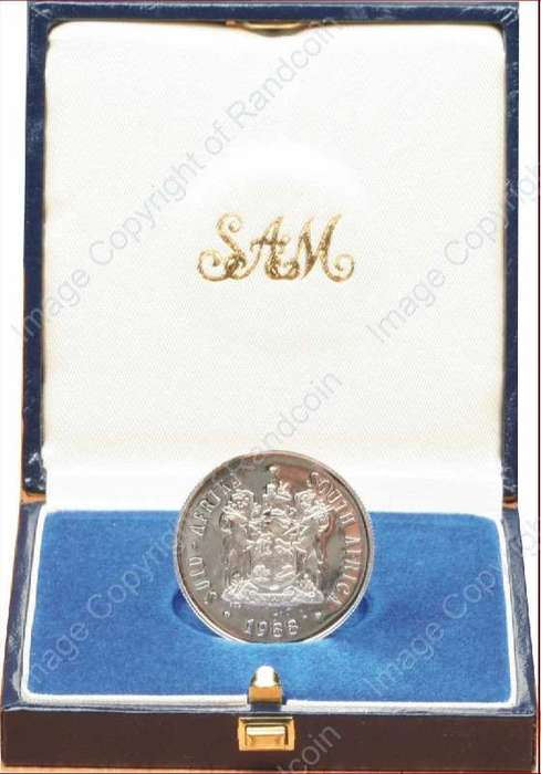 1988_Silver_R1_Proof_Dias_box_ob