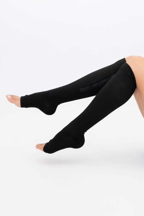 Senza® Unisex Anti-Fatigue Zip Up Open Toe Compression Socks