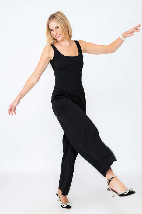 Toni Wide Leg Sleeveless Jumpsuit With Pockets