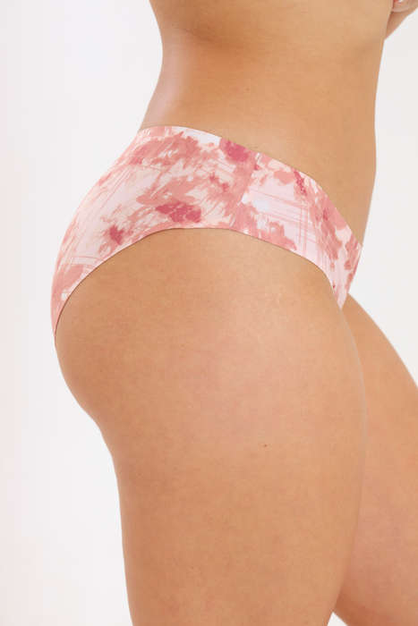 Senza® 3 Pack No-Show Hip Hugger Seamless Panties