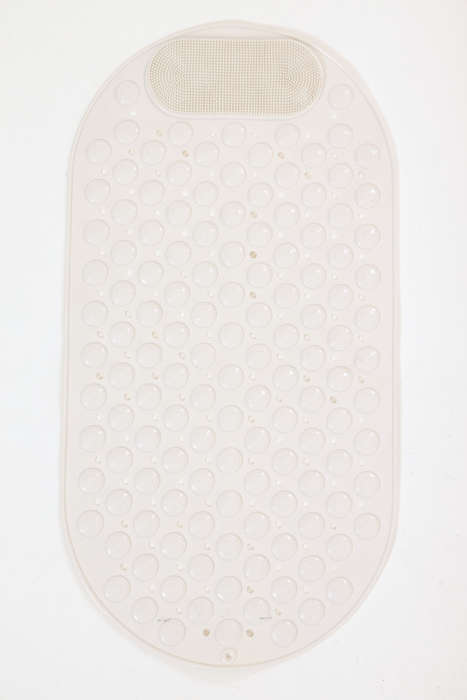 Senza® Non-Slip Cleaning Massage PVC Shower Mat With Suction Pad Oval