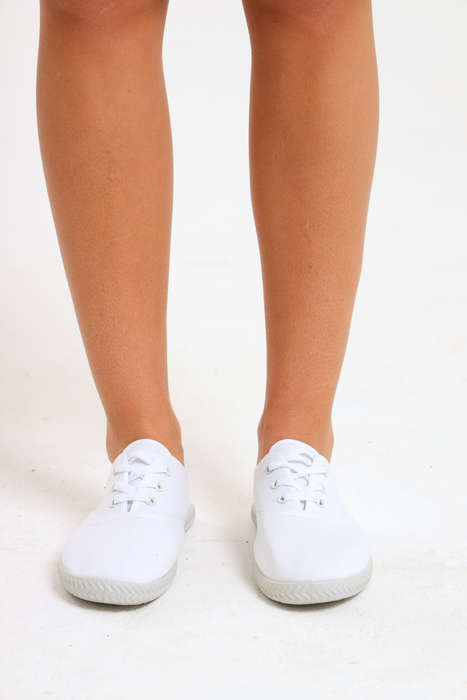 Senza® Women's Low Top Canvas Sneakers