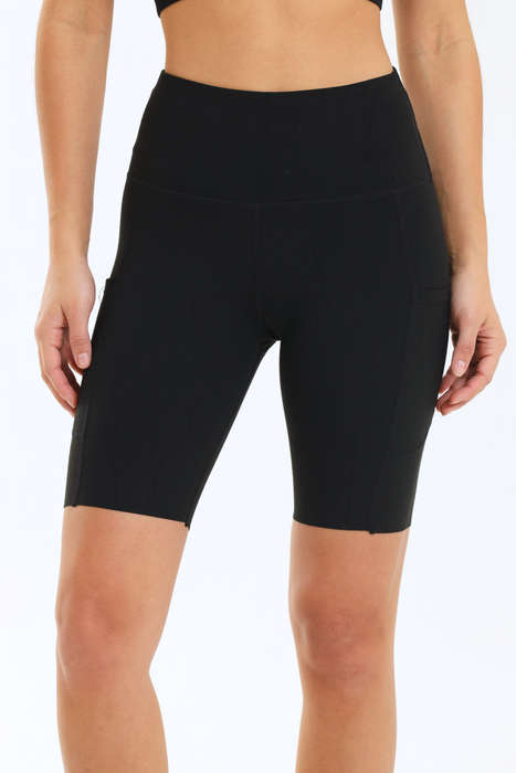 Senza® Ladies High Impact Black Padel Shorts With Pockets Seamless Cut