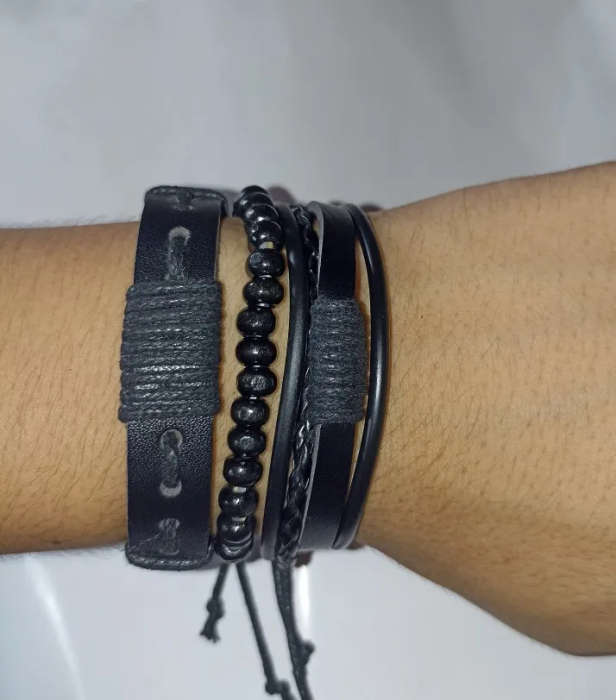 4pcs Quartz Watches Bracelet Watch Set - Black and White