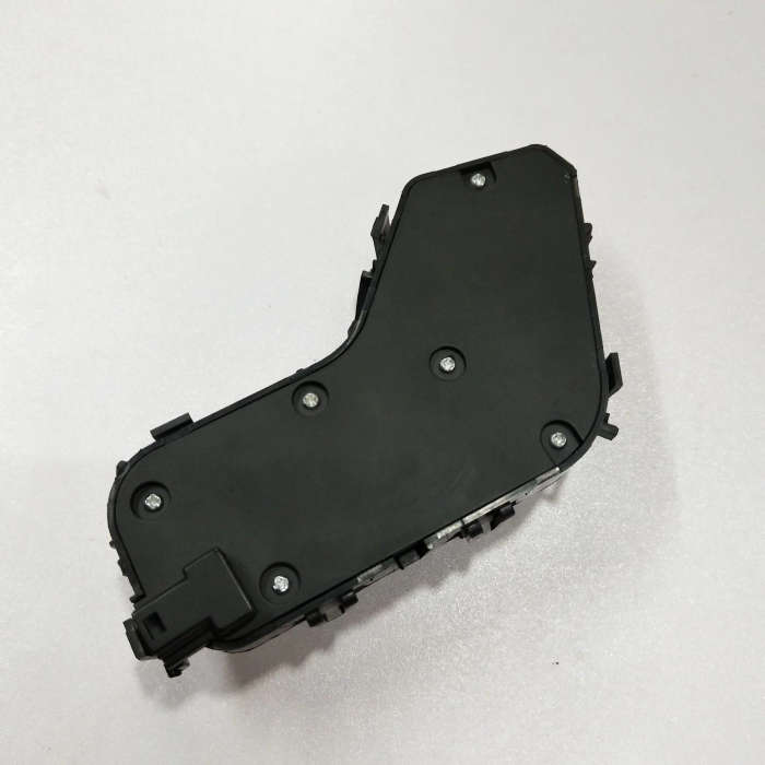 The left seat controller seat switch is suitable for Mercedes Benz w213 2139050004