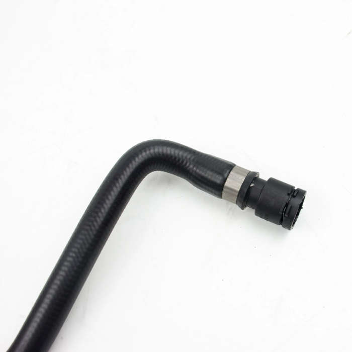 17127578401 Coolant Liquid Water Hose For BMW 7 39; F01/F02 Rubber Water Pipe