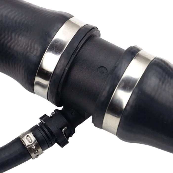 Radiator Coolant Pipe Hose 2045010382 For Mercedes C230 C280 C350 GLK280 GLK350 E350