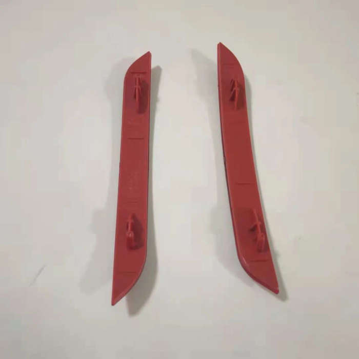 The rear bar side lamp reflector suitable for BMW f30f80 63147301187 63147301188