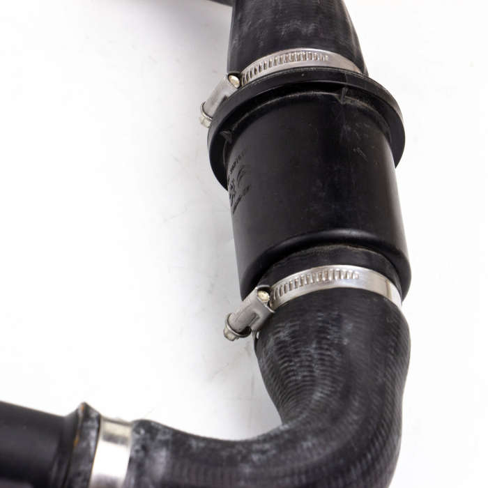 Intercooler Intake Pipe For Dongfeng Peugeot 508 Citroen C5 Exchanger Air Pipe C6 1.8T