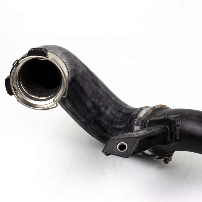 Intercooler Intake Pipe For Dongfeng Peugeot 508 Citroen C5 Exchanger Air Pipe C6 1.8T
